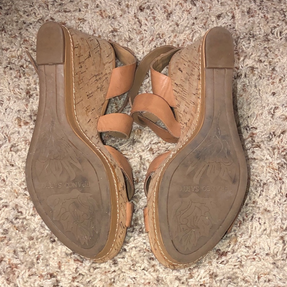 Tan wedges - Picture 5 of 5